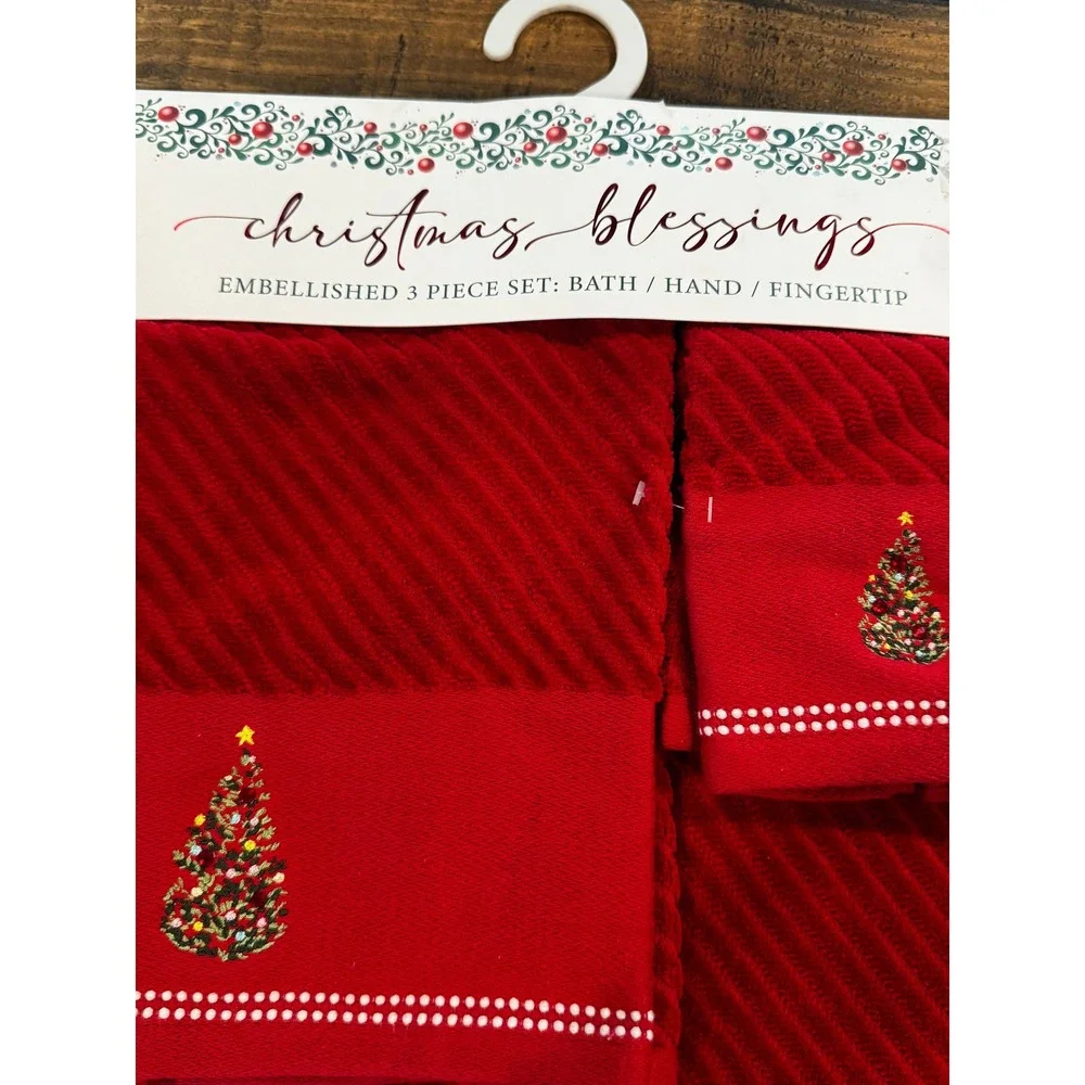 Christmas Blessings Towel Set Red 3 Piece Embellished Cotton Christmas Tree NIP